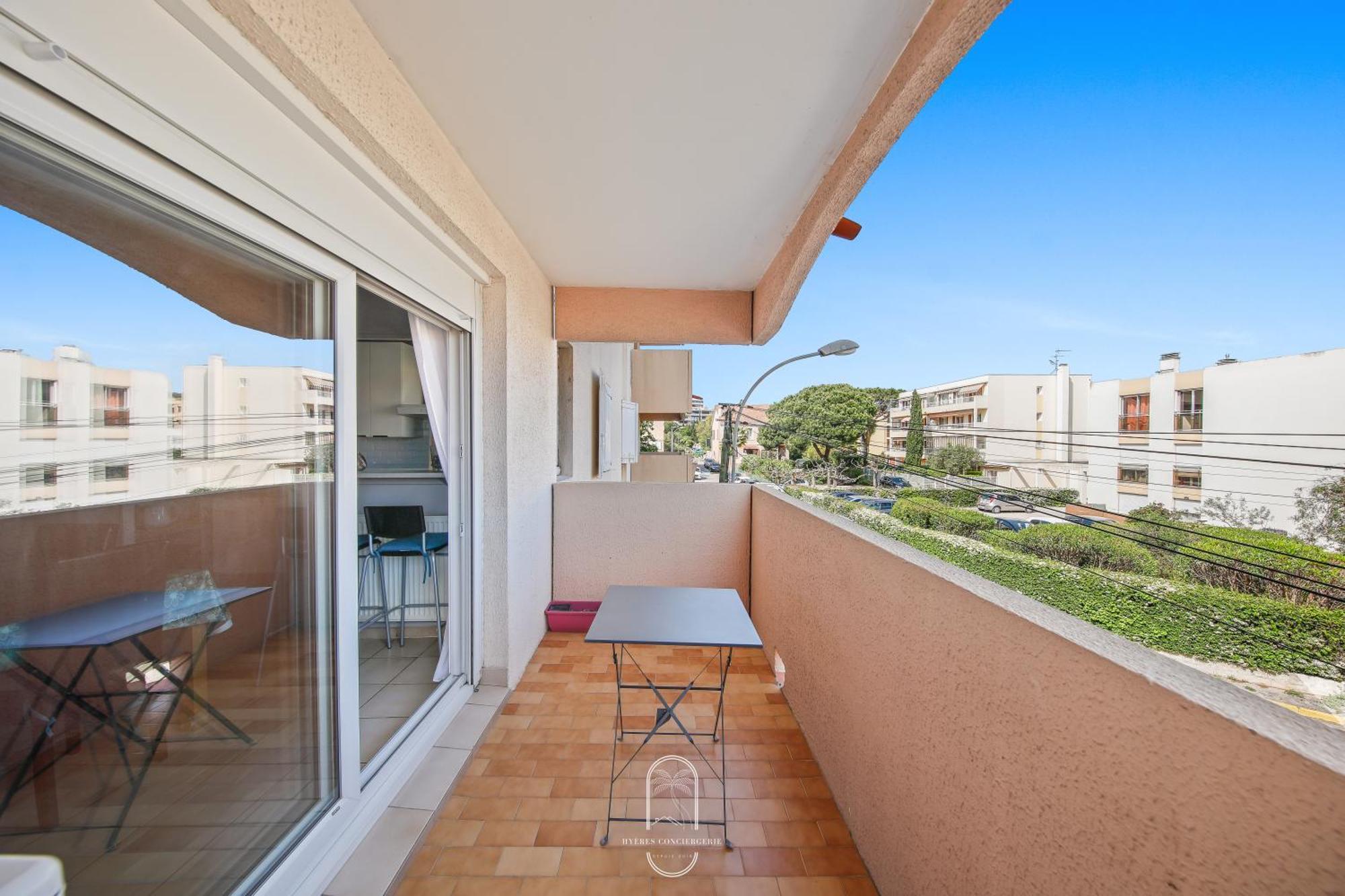 Hyeres Proche Centre - Appartement 1 Chambre Clim Pk Wifi By Hc Exterior foto